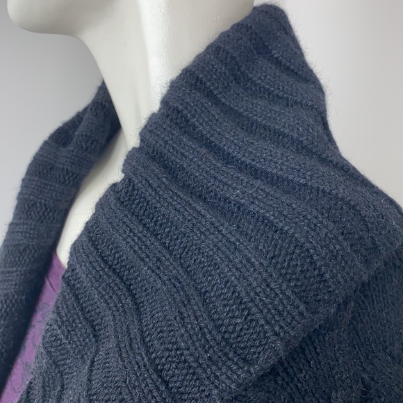 Vince Black Wool/Cashmere/Alpaca Shawl Collar Textured Cardigan Size XS - Picture 4 of 10